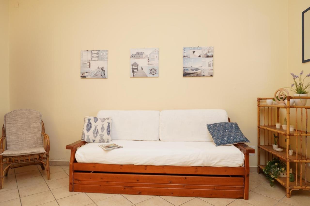 Infinito Mare Villa อาชิเรอาเล ภายนอก รูปภาพ