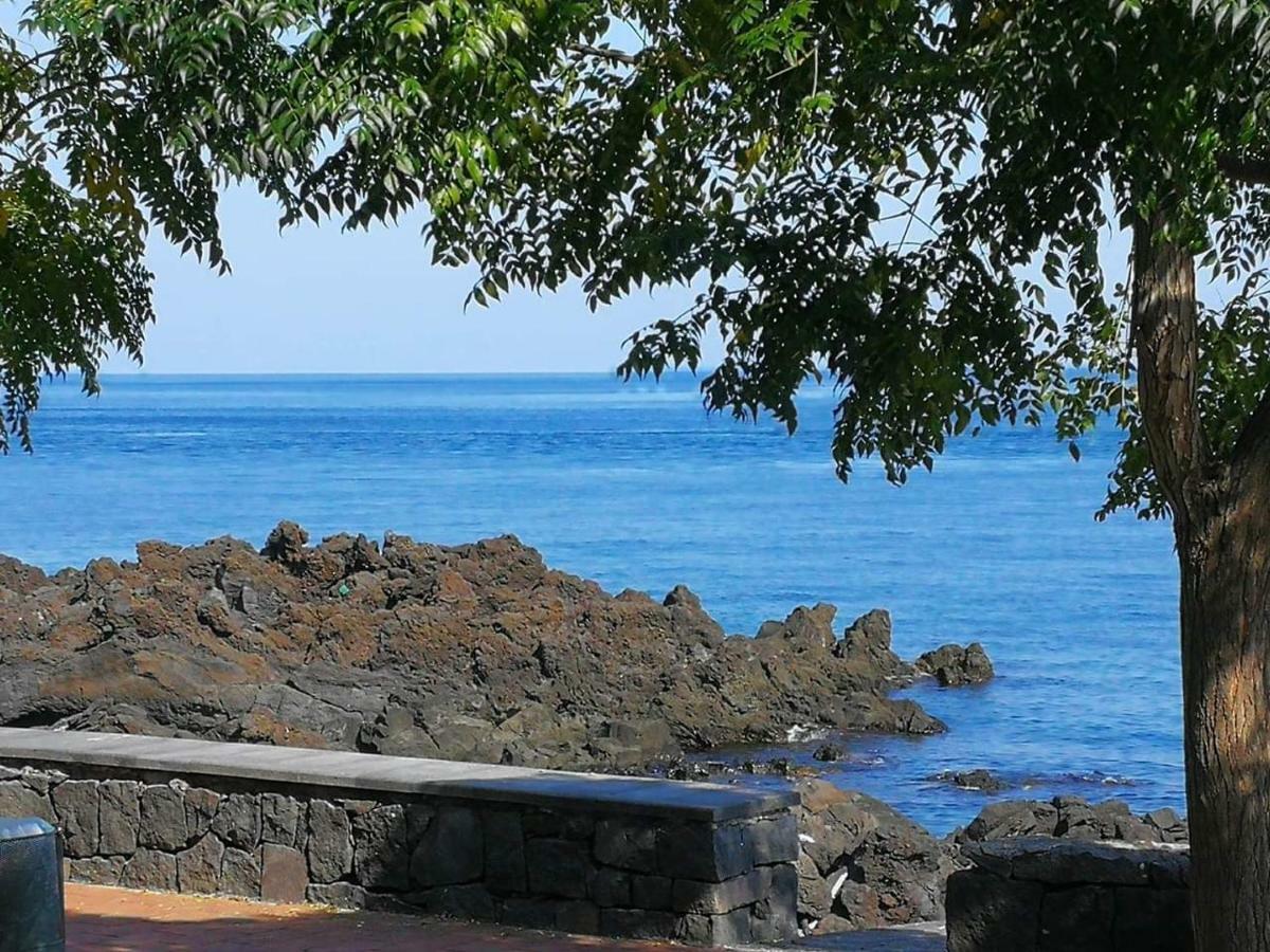 Infinito Mare Villa อาชิเรอาเล ภายนอก รูปภาพ
